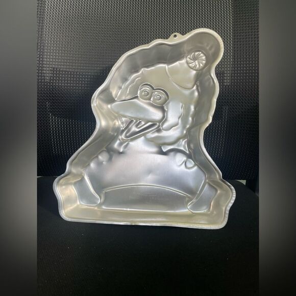 Wilton Sesame Street Big Bird Birthday Cake Pan 2105-3654 Jim Henson Aluminum - Picture 3 of 3